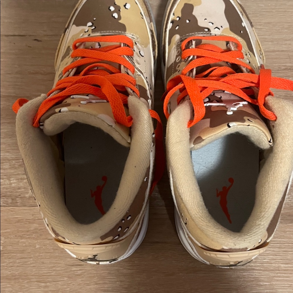 Jordan 3 Retro - Picture 9 of 11